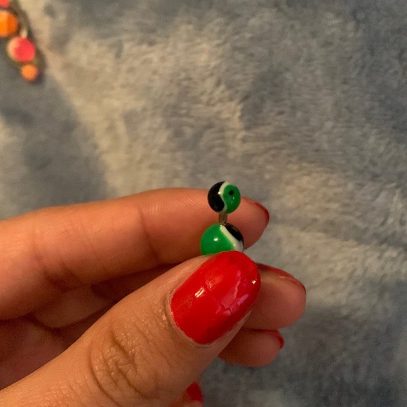 5 belly piercings, good condition - Picture 5 of 7